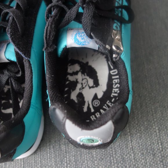 Diesel Only the Brave Black and Teal Size 8.5 Shoes - Picture 9 of 16